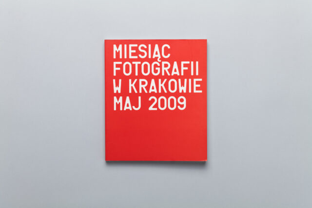 Okładka katalogu Miesiąc Fotografii w Krakowie Maj 2009