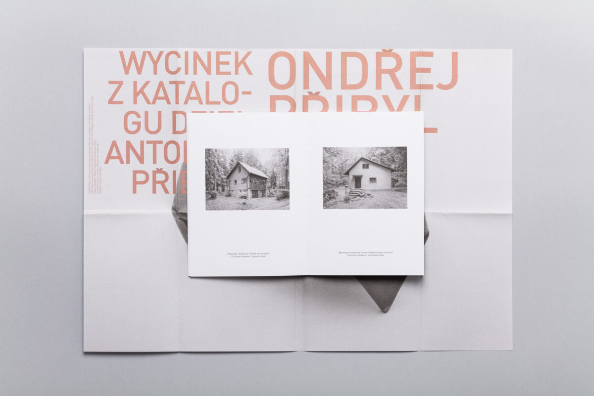 Rozkładówka z photobooka Wycinek z katalogu dzieł Antonina Přibyla Ondřeja Přibyla
